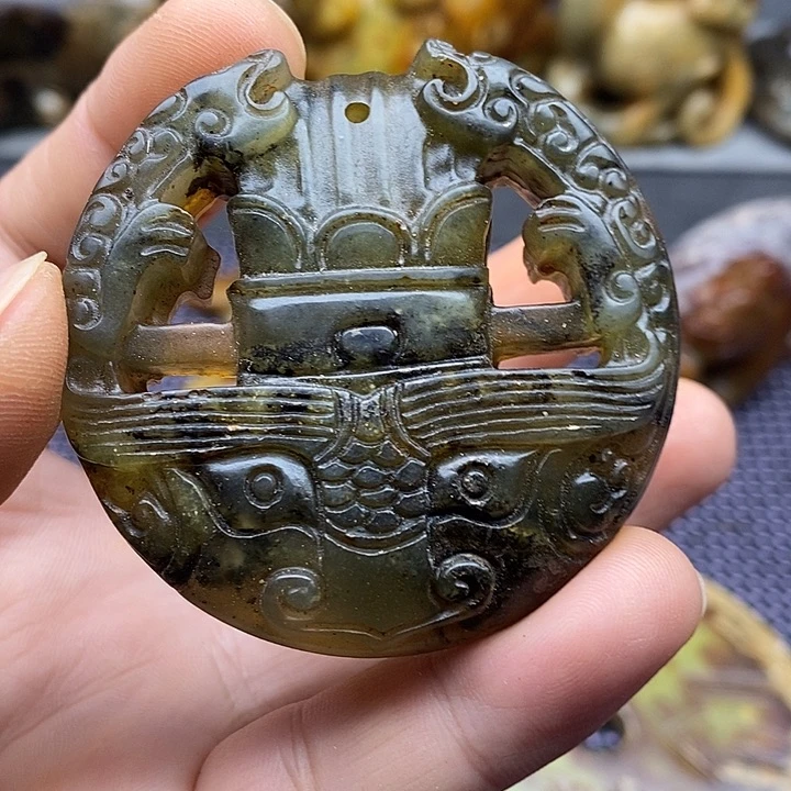 蛇纹石玉合金颈饰