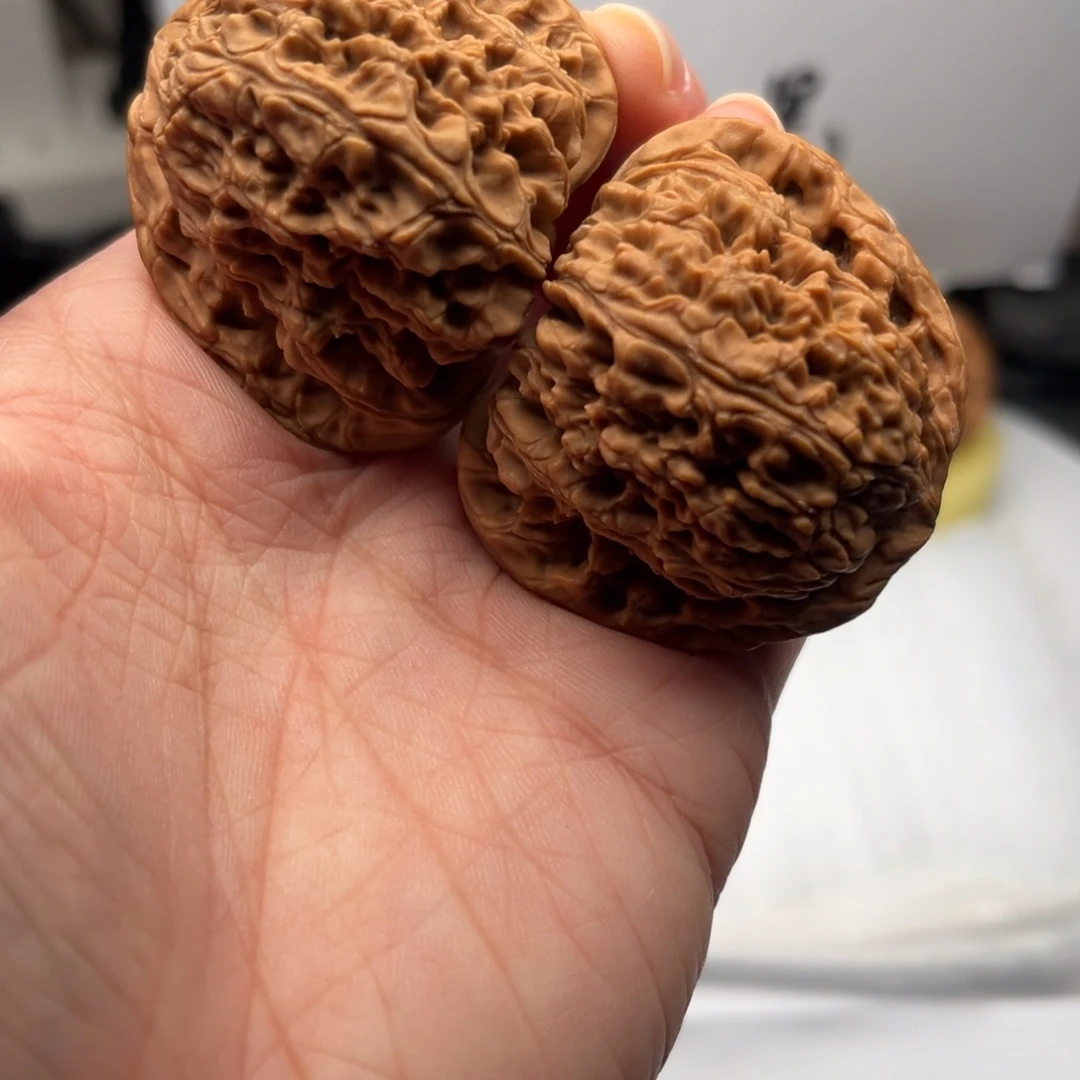 吊坠文玩核桃南疆43