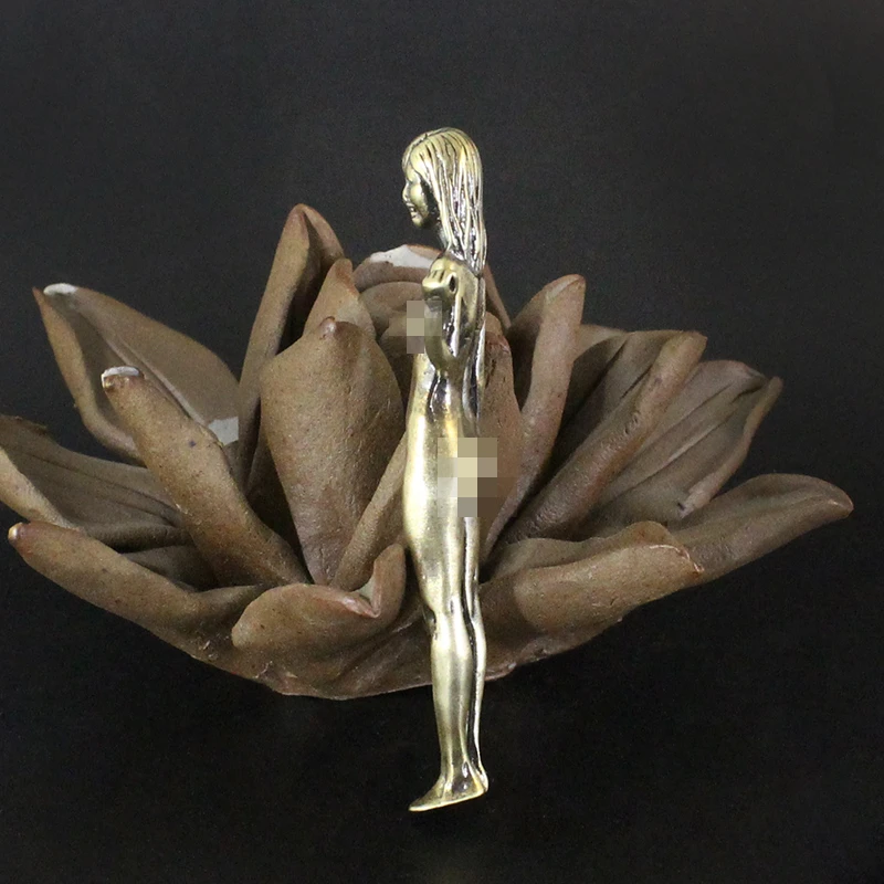 黄铜美女钥匙扣挂件裸女吊坠挂饰手办模型玩物实心纯黄铜包挂车挂