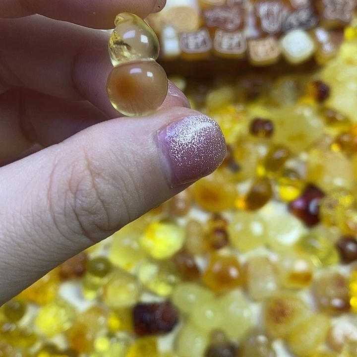 橄榄核吊坠小葫芦