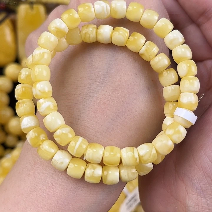 未镶嵌琥珀裸石琥珀