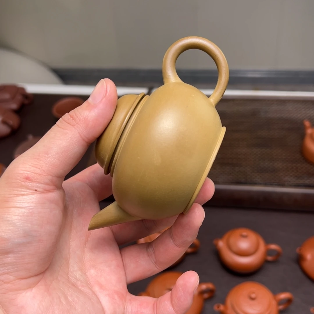 用***户紫砂茶壶宜兴紫砂壶的制作