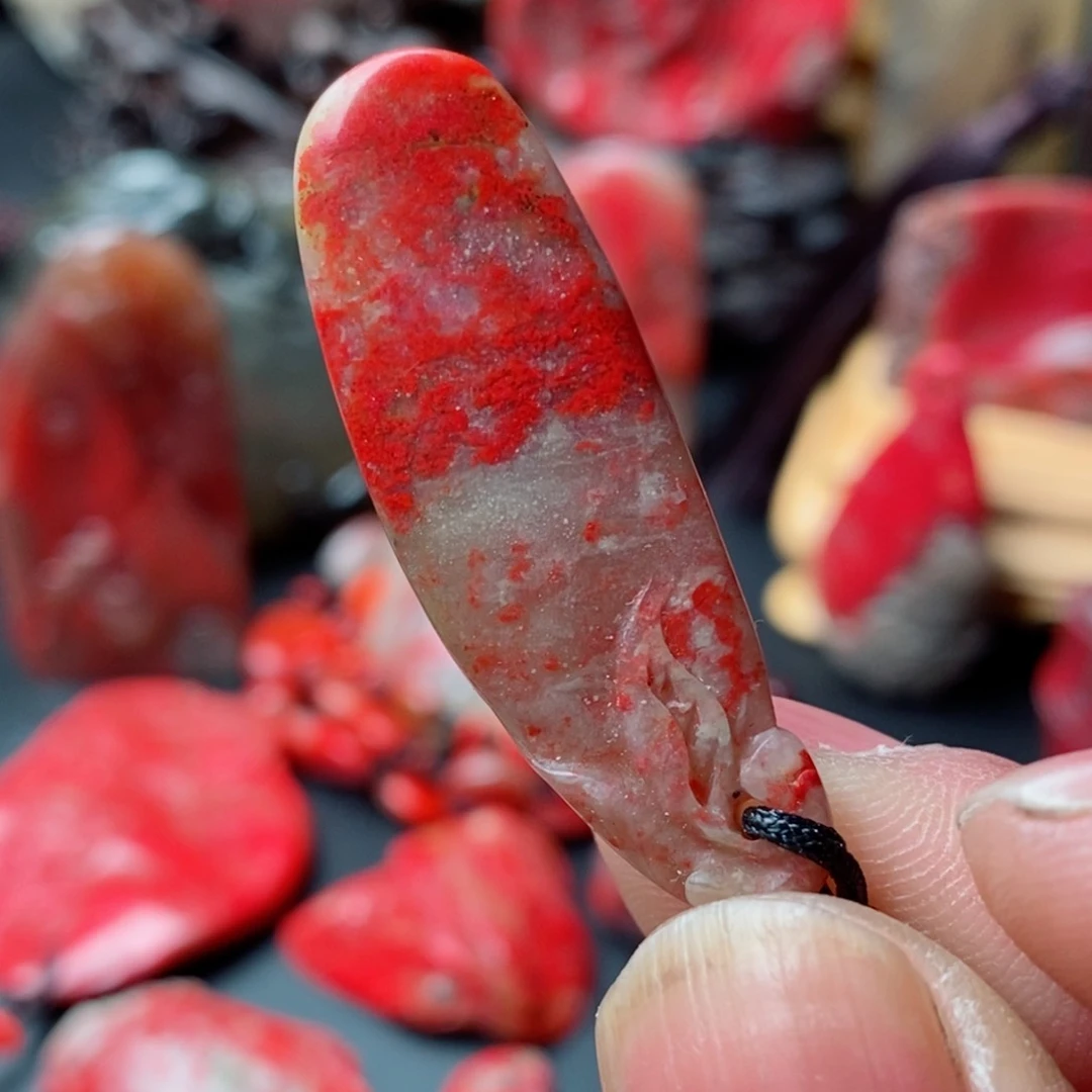 昌化鸡血石昌化鸡血石挂件