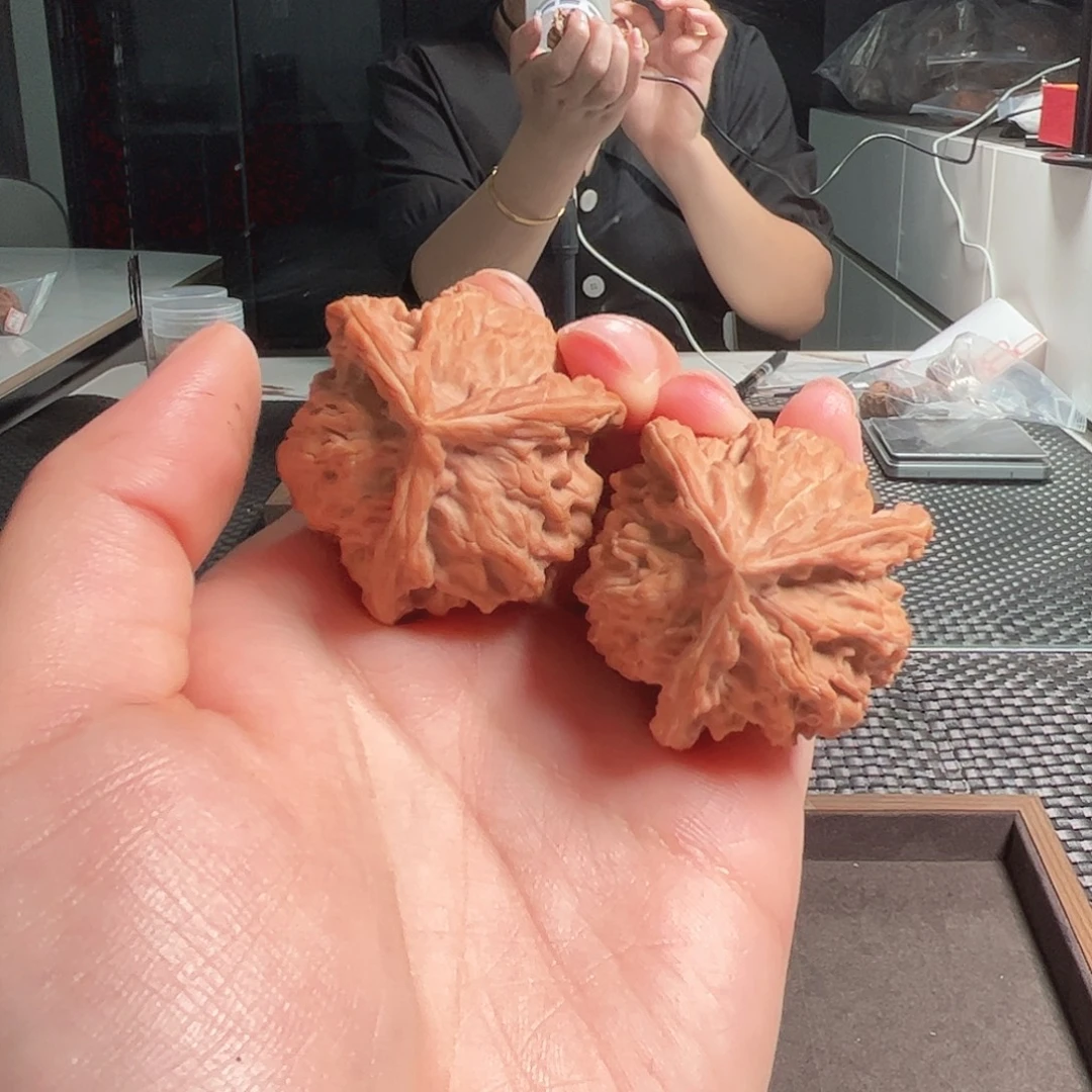 40.5全品无修盘山球奔
