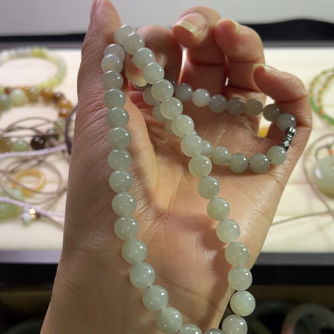 和田玉项链未镶嵌猫*