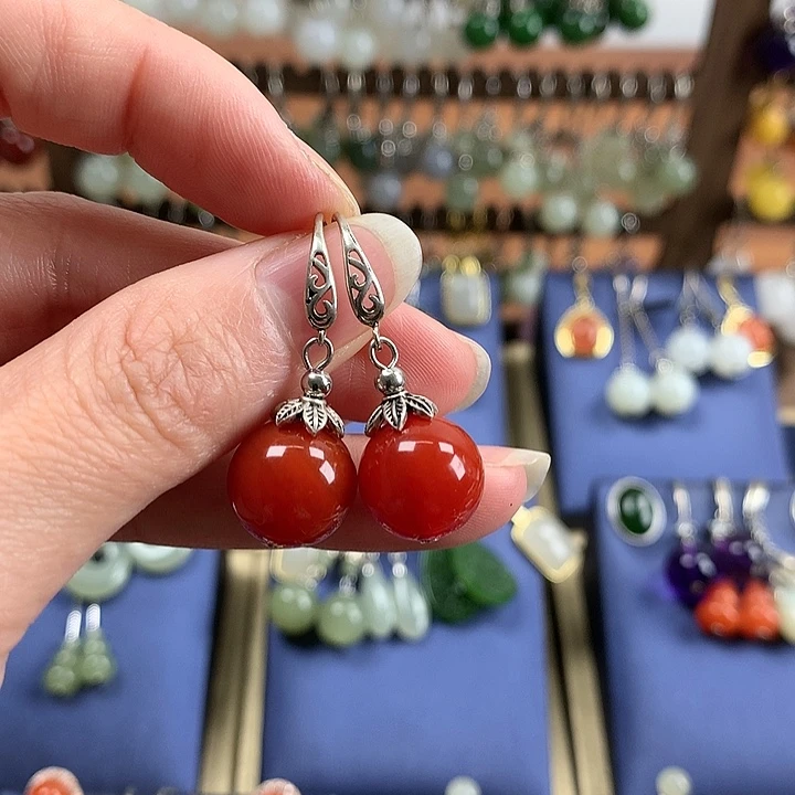 玛瑙/玉髓耳环银S925镶嵌12左右锦红色