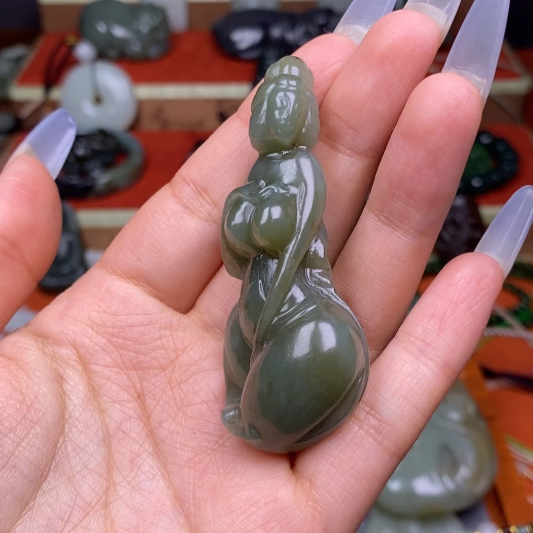 和田玉颈饰未镶嵌厚**物穿绳需备注