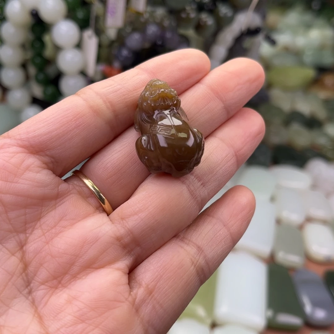 和田玉未镶嵌吊坠(不含链)