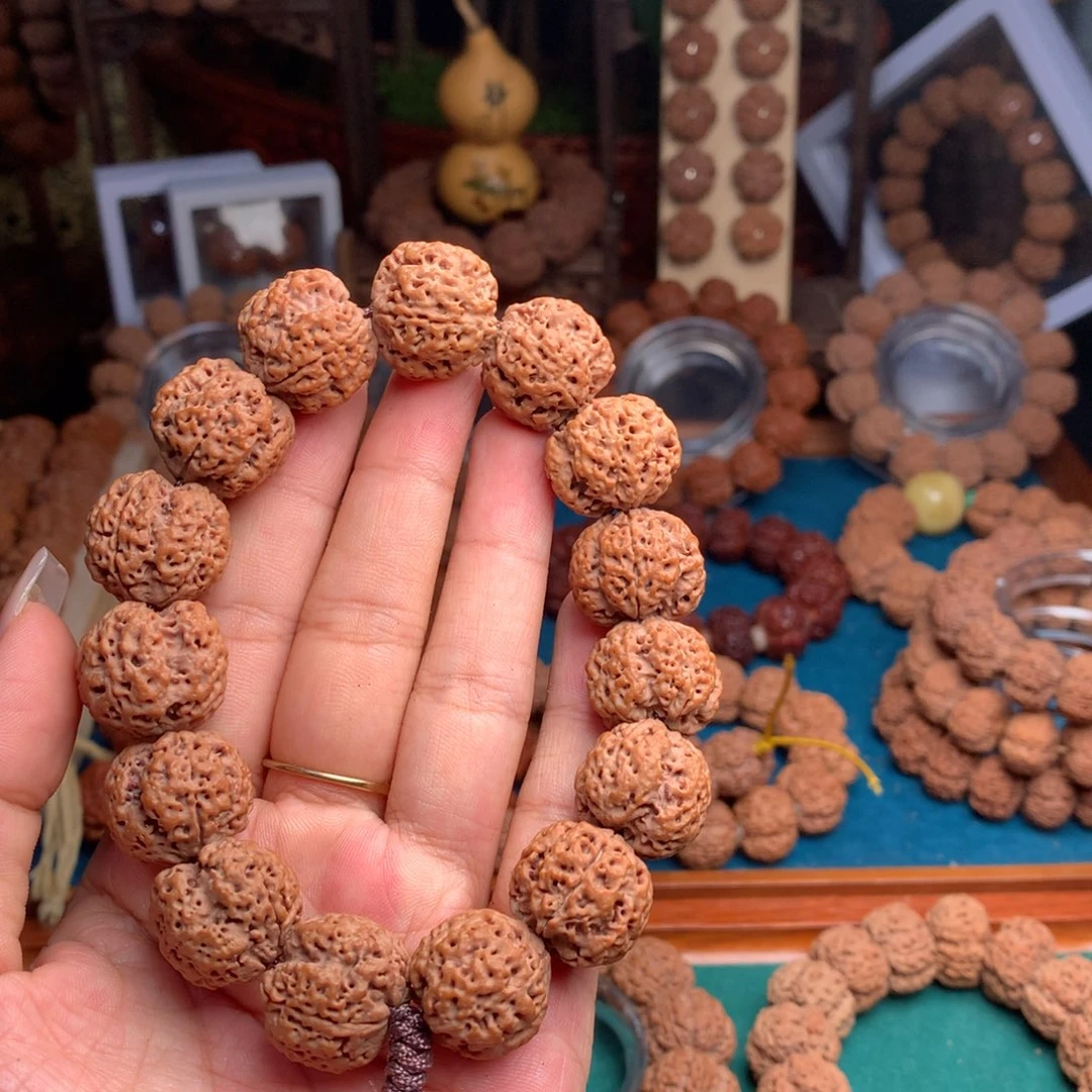 山***人手串金刚菩提四瓣