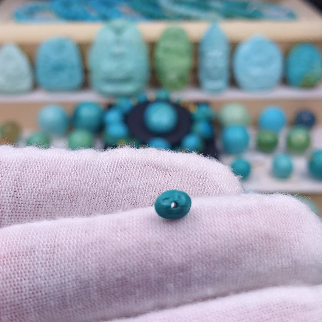 未镶嵌绿松石珠宝奇石卡6.3