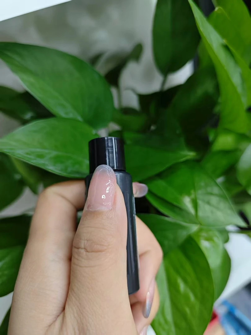 【言言分享小卡】黑色钻柔顺香氛发油