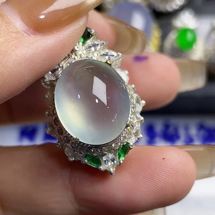 心***湾定制翡翠未镶嵌248987544447