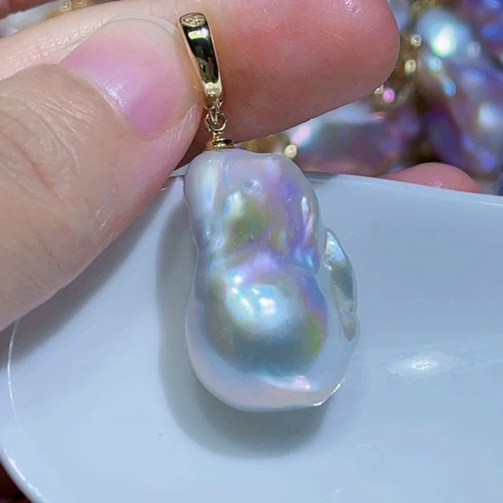 颈饰未镶嵌淡水珍珠