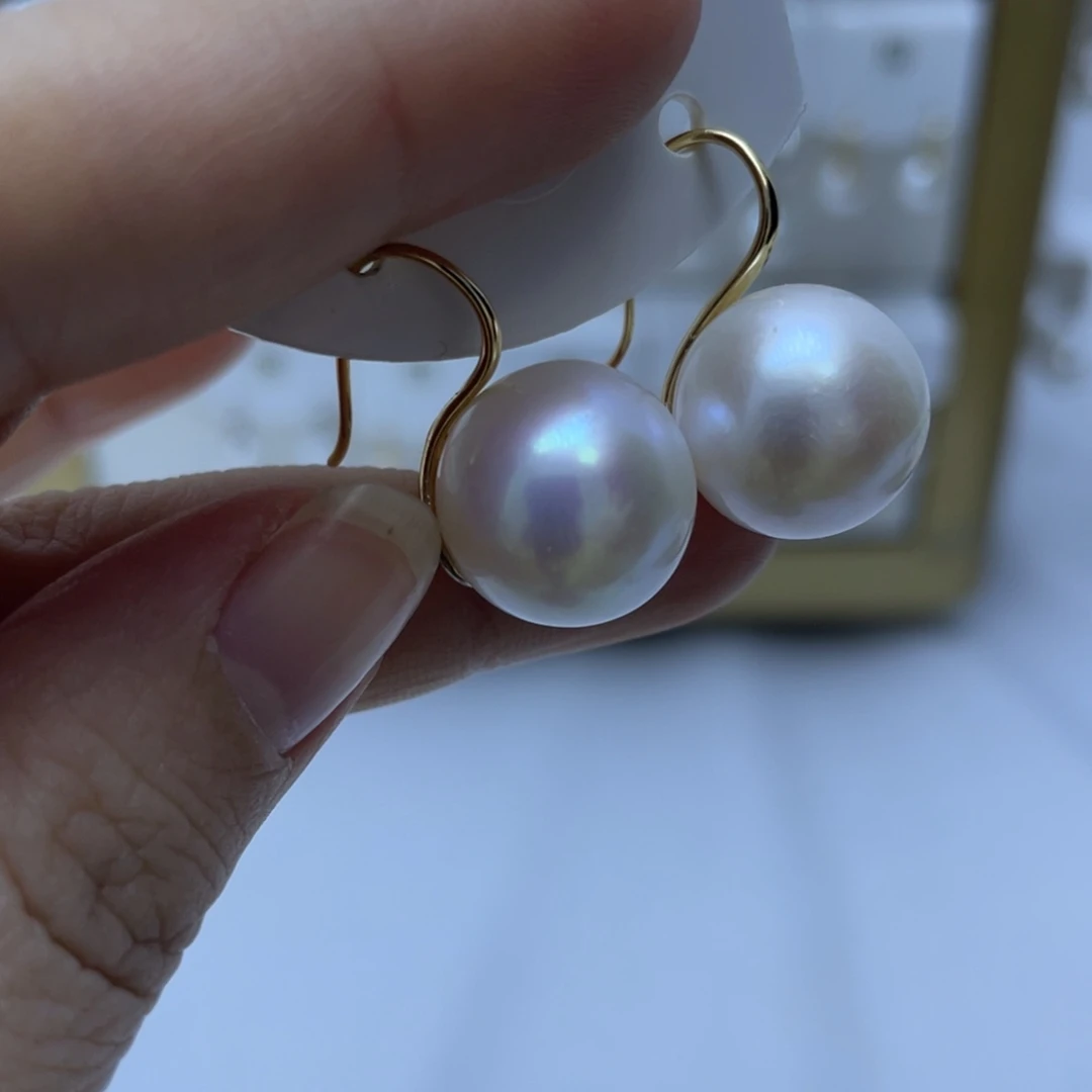 淡水珍珠银S925镶嵌耳饰