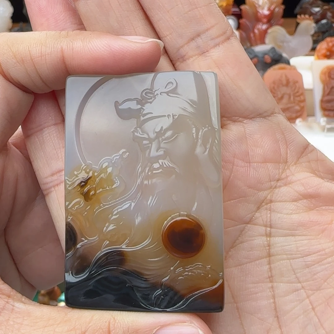 倾***诚玛瑙/玉髓未镶嵌颈饰