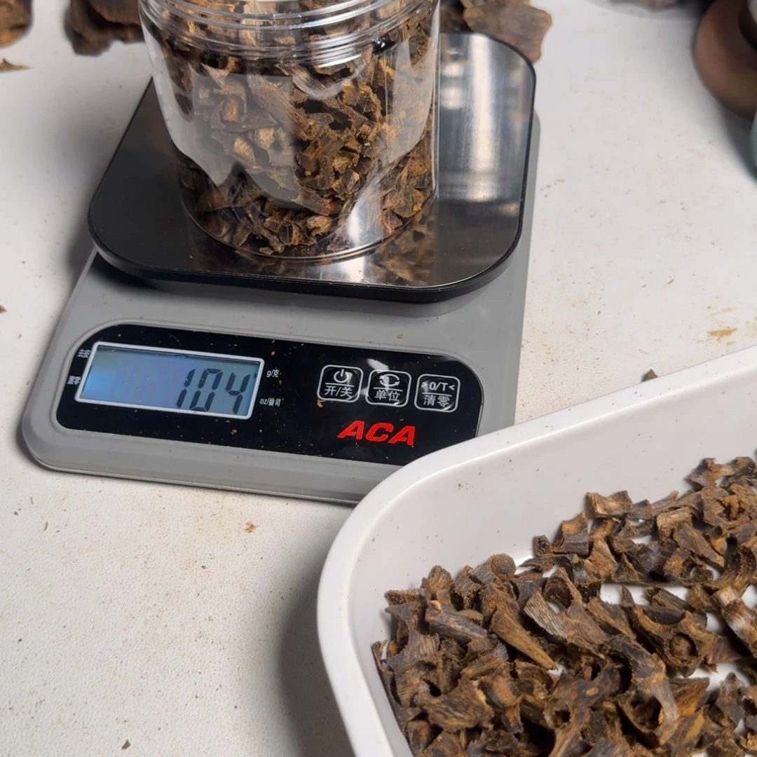 楠木蒋**楚油叶子车珠老料104克