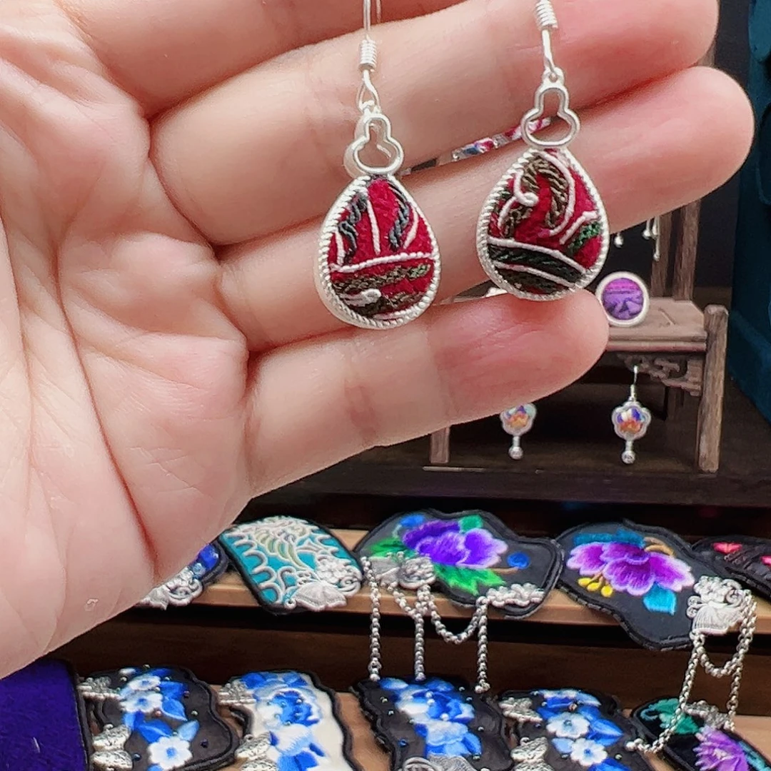 织绣手工刺绣工艺品