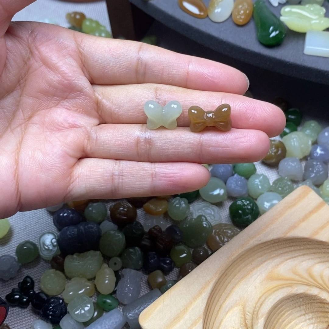 未镶嵌和田玉挂件一****孩