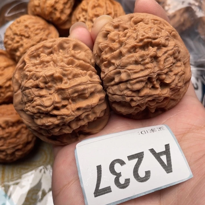 把件文玩核桃核桃