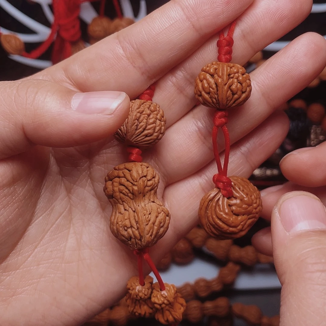 桃核吊坠龙纹桃枭