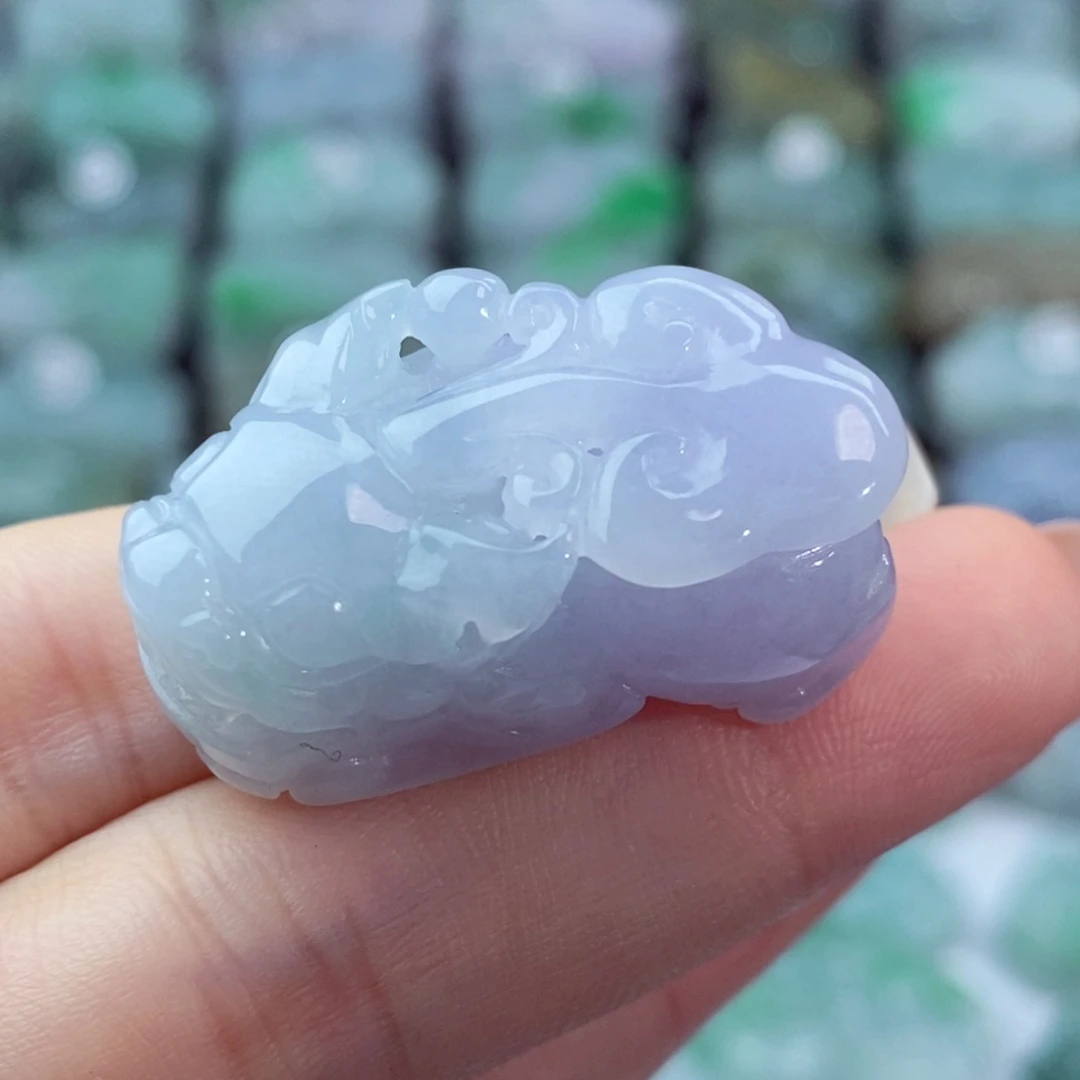 颈饰未镶嵌翡翠天然