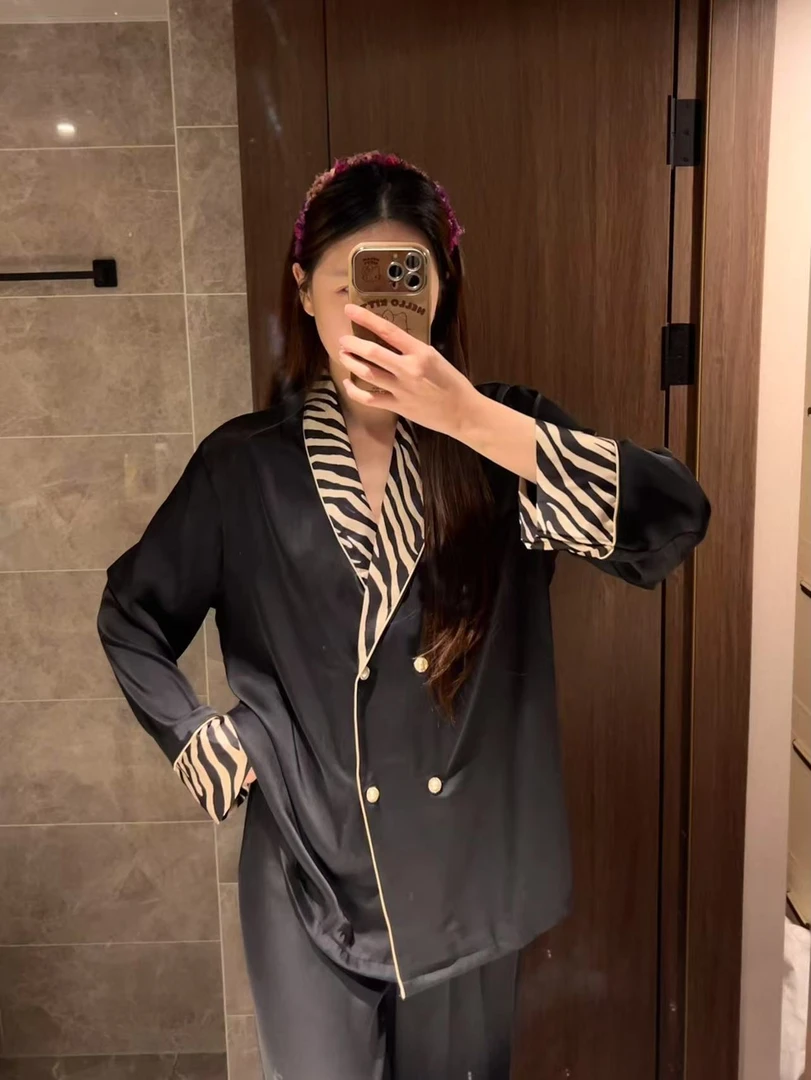 轻奢夫人【FUENYOU家居服】设计师款轻奢睡衣凯蒂猫家居服女套装
