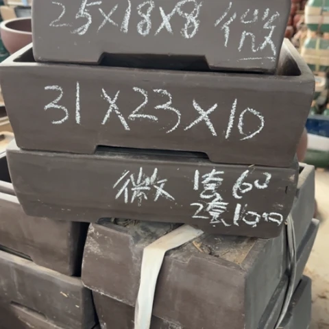 100-6。         微瑕