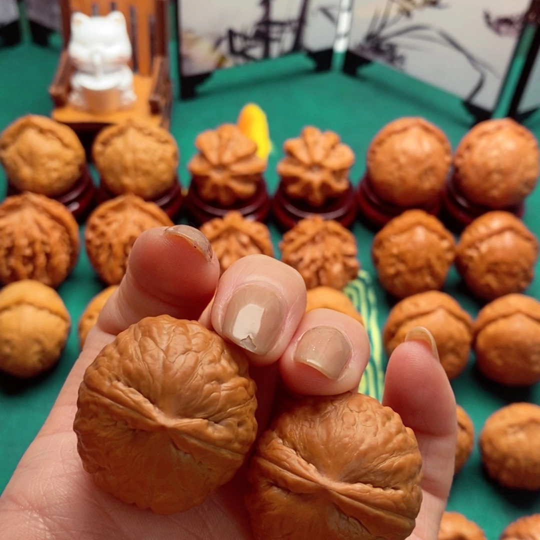 文玩核桃吊坠宝*至尊宝