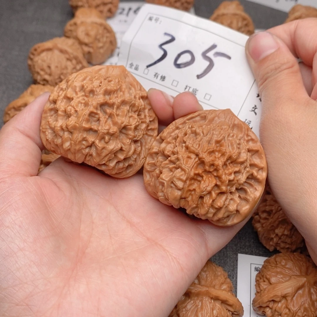 文玩核桃吊坠我**了50官帽305