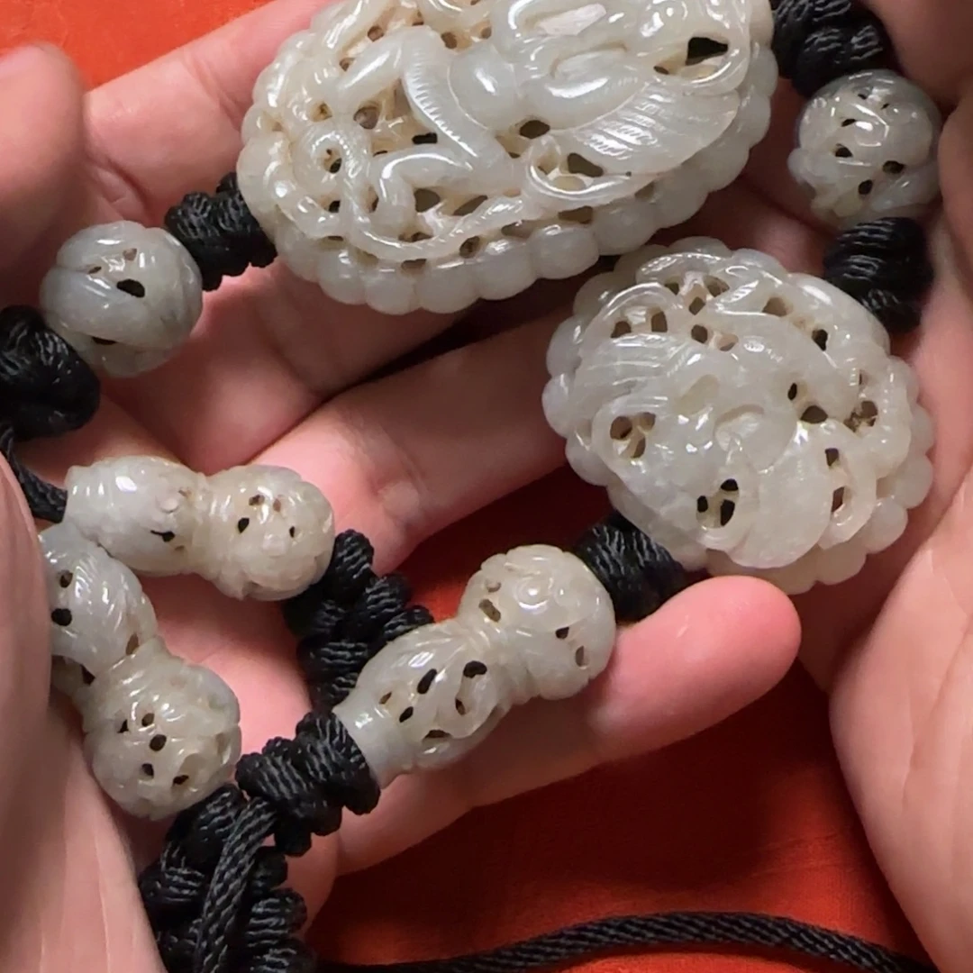 黄***神和田玉未镶嵌挂件