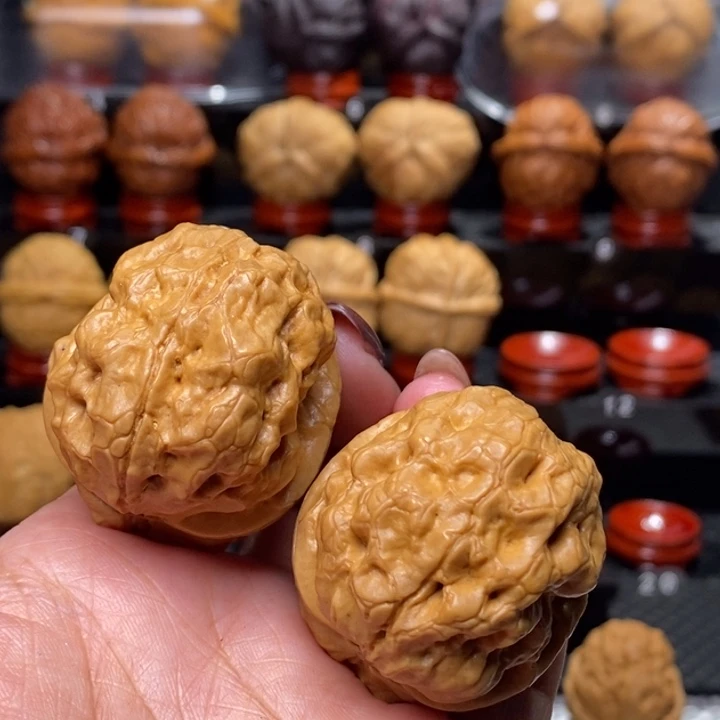 文玩核桃把件安****社金蝉疙瘩包…………8888