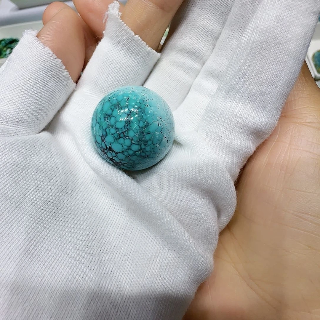 未镶嵌绿松石原矿绿松石