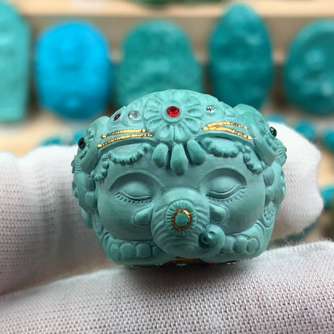 未镶嵌绿松石象神