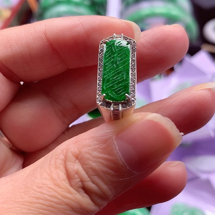 颈饰银S925镶嵌翡翠翡翠