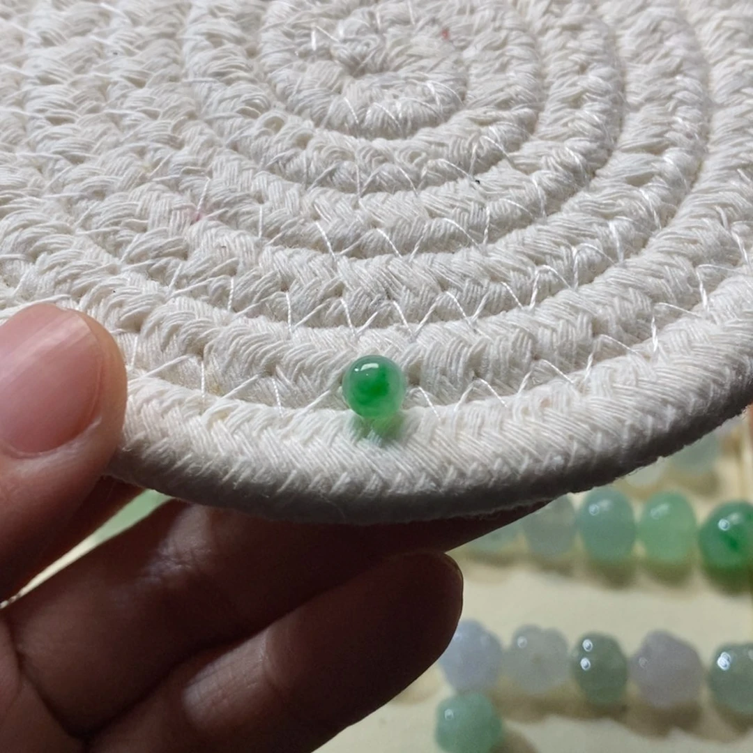 散珠翡翠C****e5.4天然翡翠A货散珠