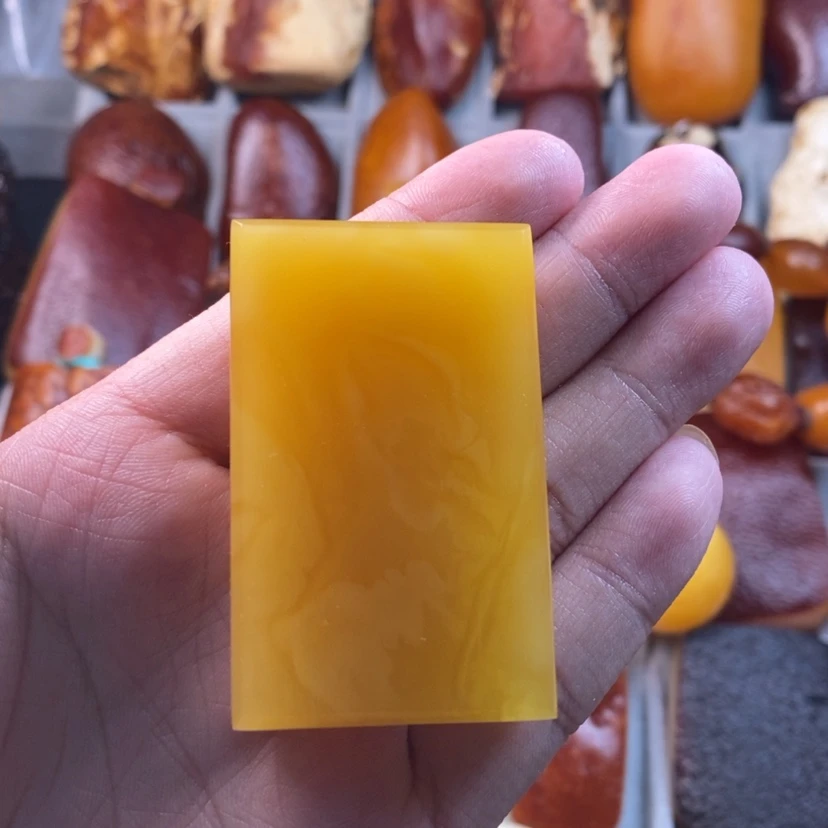 【闪购商品】定制琥珀狼***h裸石。         