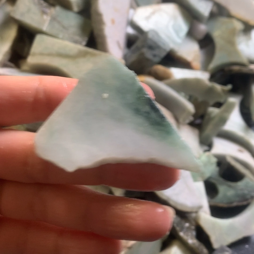 翡翠颈饰未镶嵌缅甸翡翠