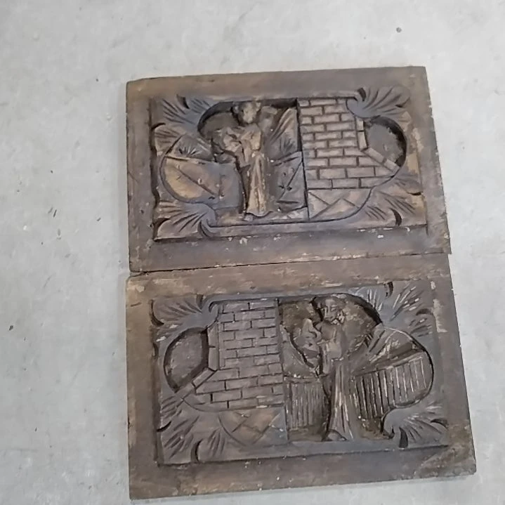 摆件类黄色的形状的W****）