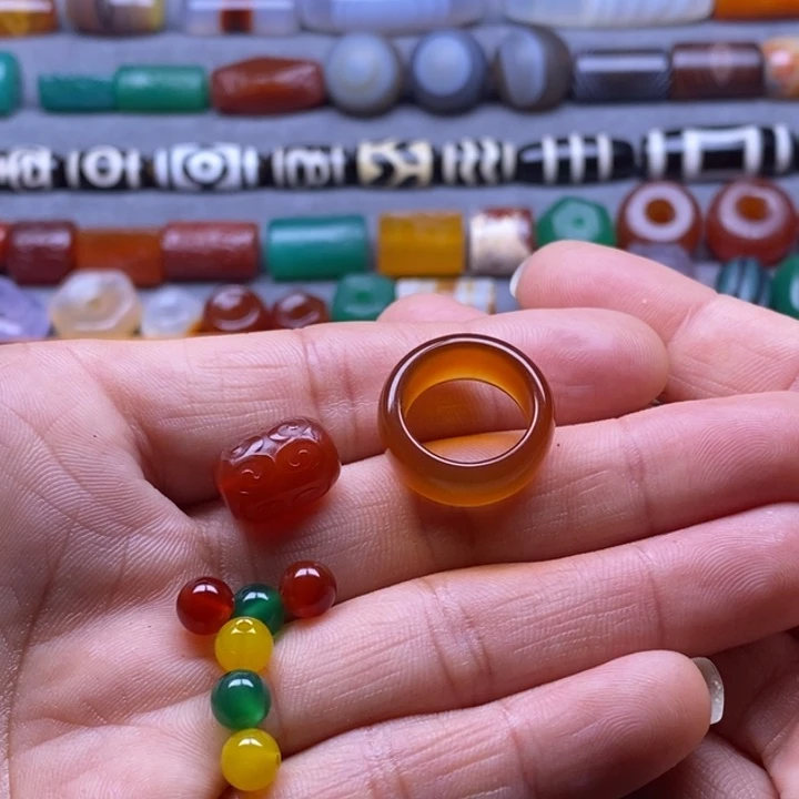 一****玛瑙/玉髓未镶嵌巴西玛瑙饰品桶珠