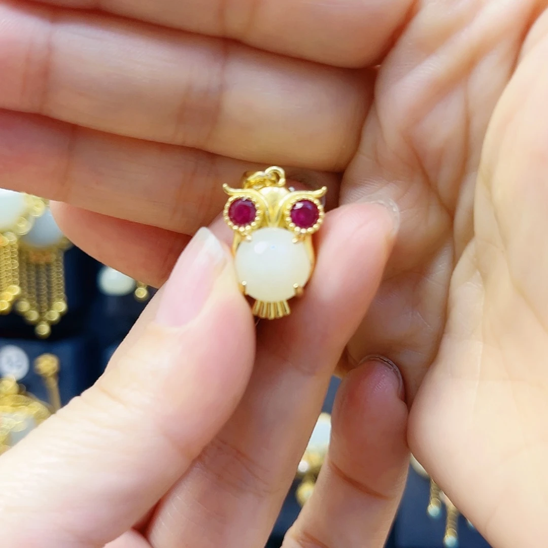 和田玉银S925镀金镶嵌颈饰