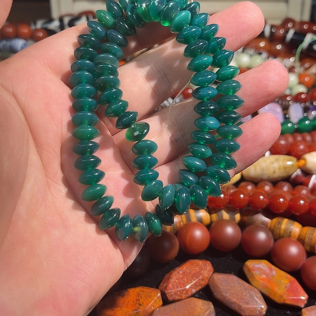 玛瑙/玉髓未镶嵌珠宝半成品卡10绿飞碟