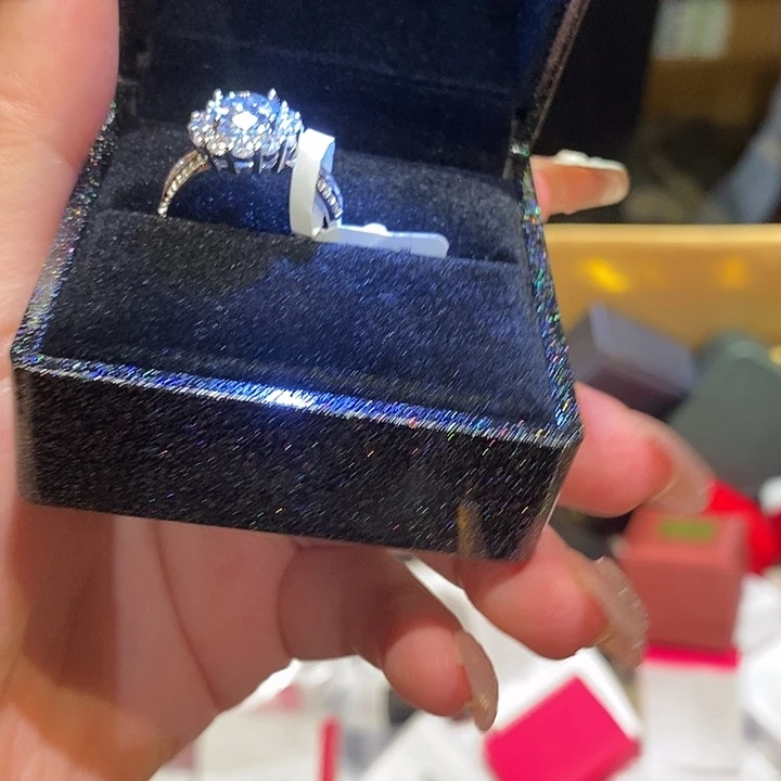 聆***音中古香水沐浴露持久留香