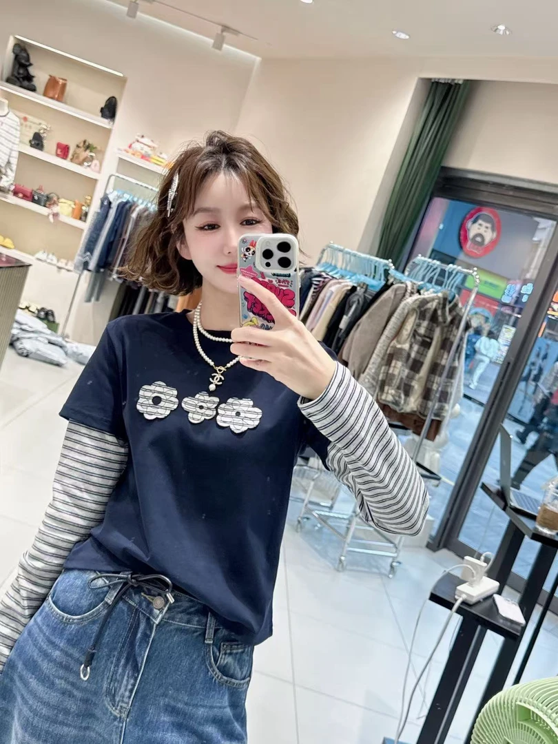 女皇【圆领花朵图案拼接袖假两件】T恤