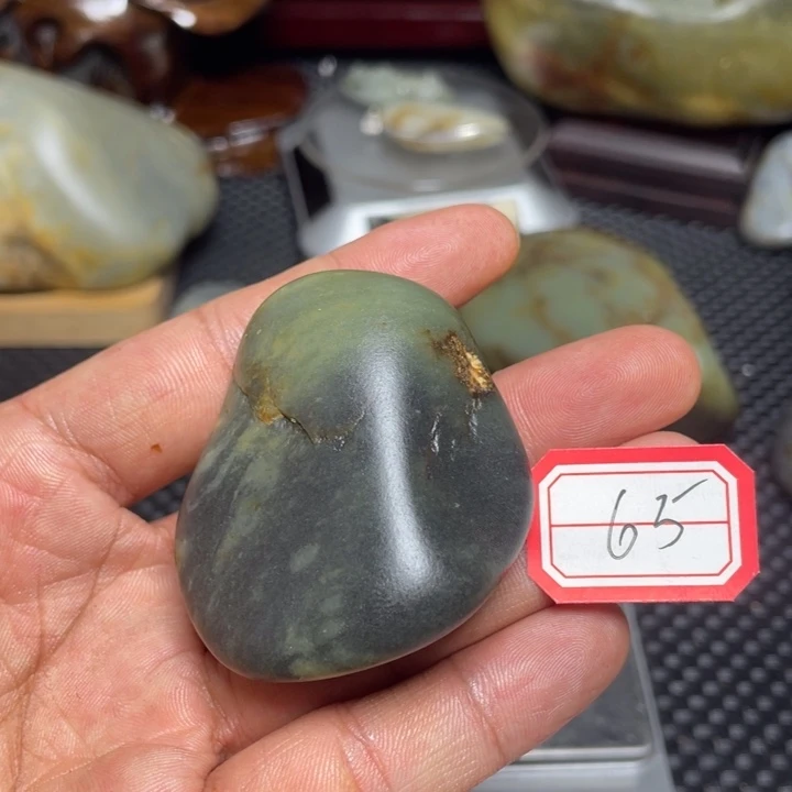 颈饰未镶嵌和田玉65