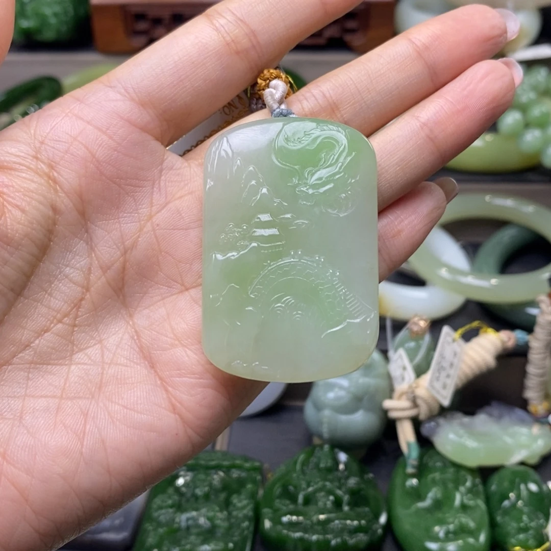 回***忆和田玉（翠青玉）未镶嵌挂件