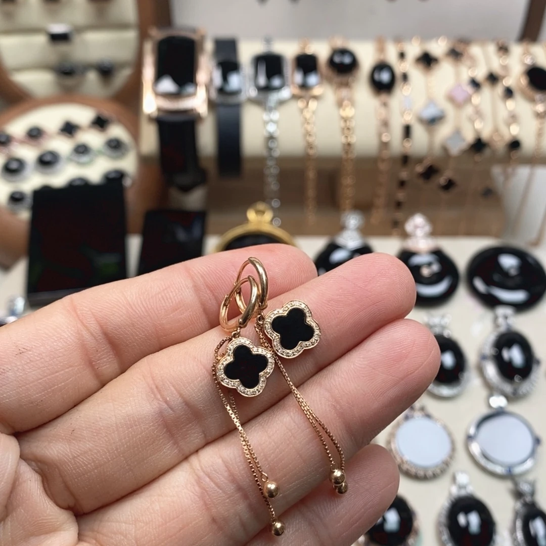 雅***6翡翠18K金镶嵌耳饰