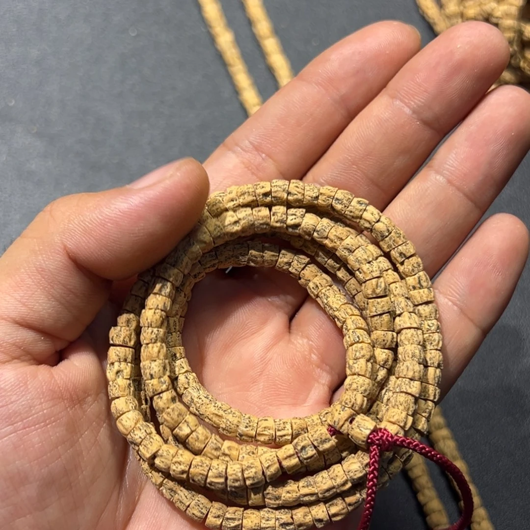 吊坠柏香籽/百香籽D31