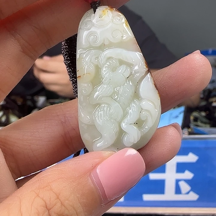 颈饰未镶嵌和田玉