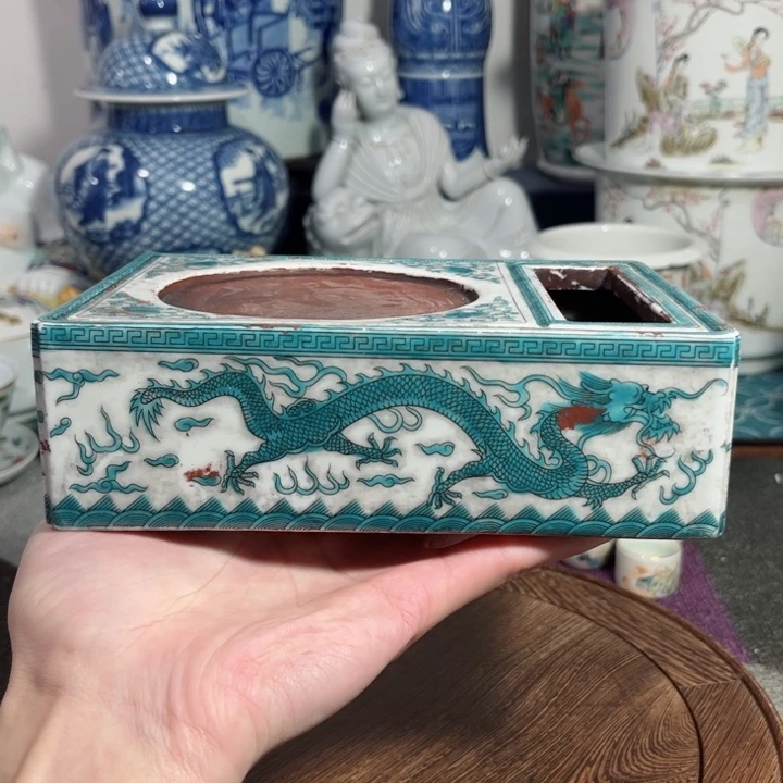 摆件白底绿釉双龙砚台