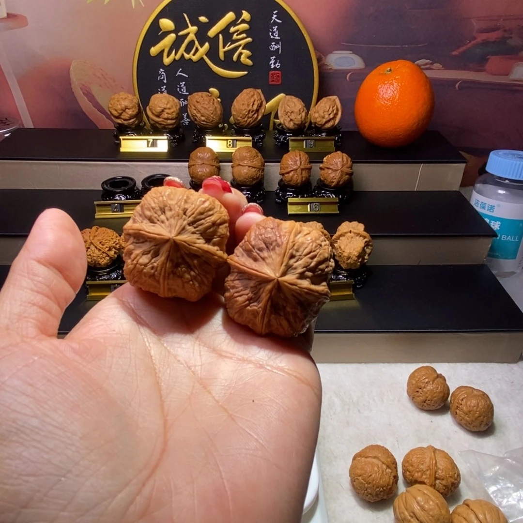 文玩核桃把件高山流水四棱